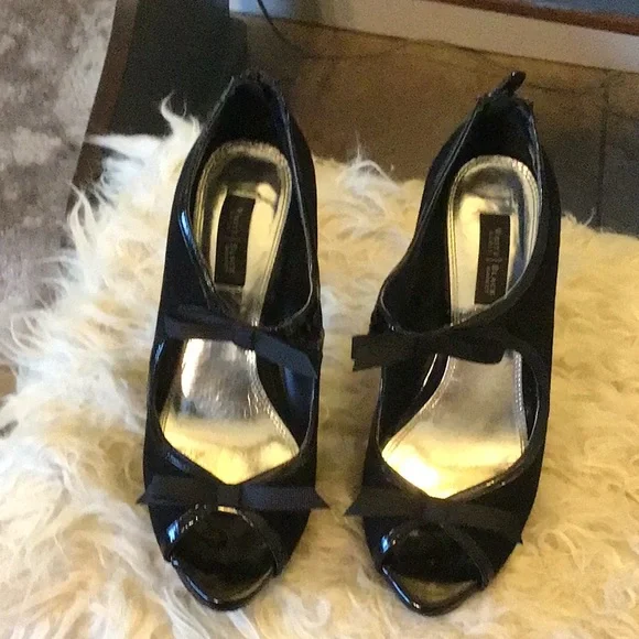 White House Black Market Black Open Toe Dress Shoes Size 6 - Picture 7 of 7